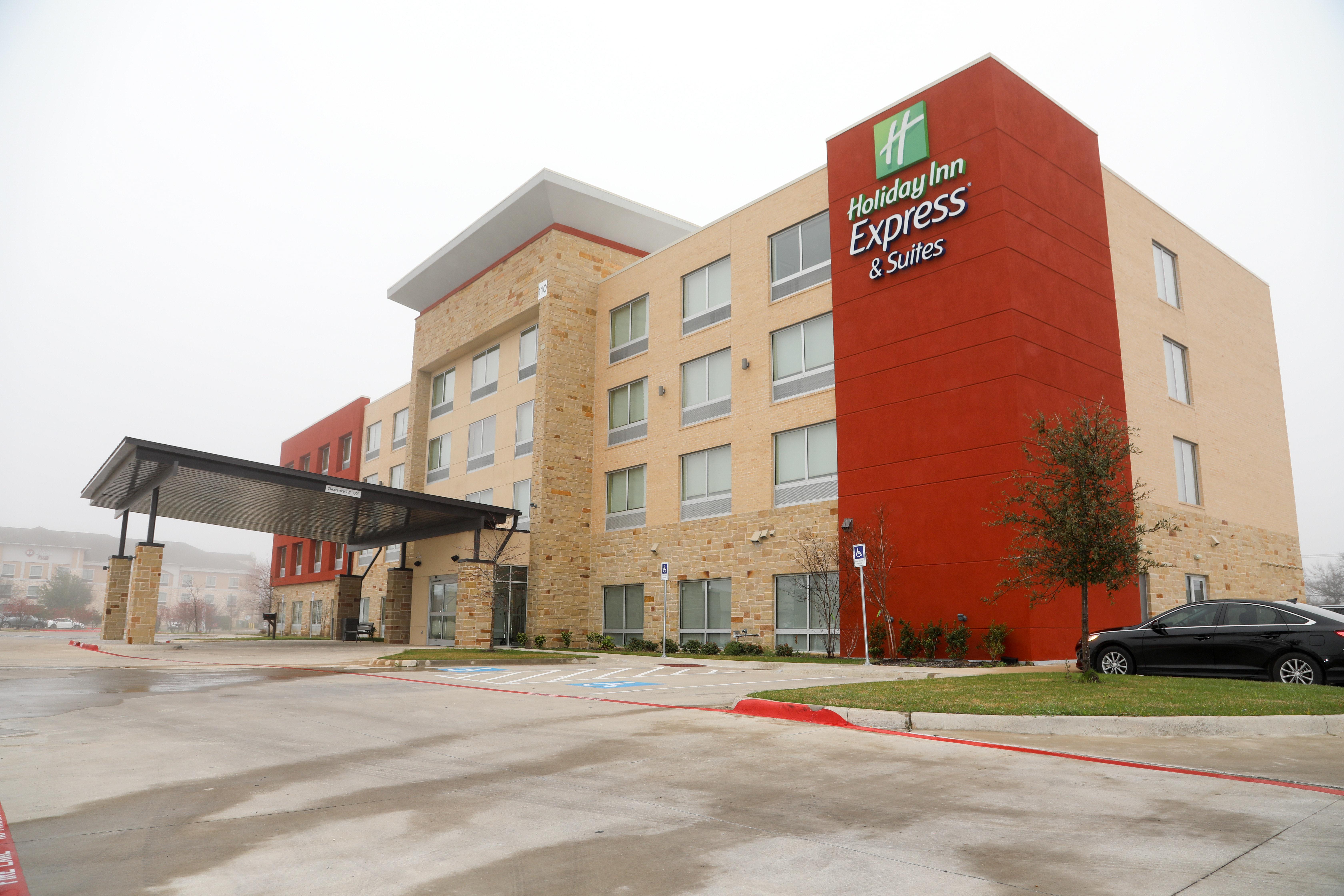 Holiday Inn Express & Suites - Forney By Ihg Exterior photo
